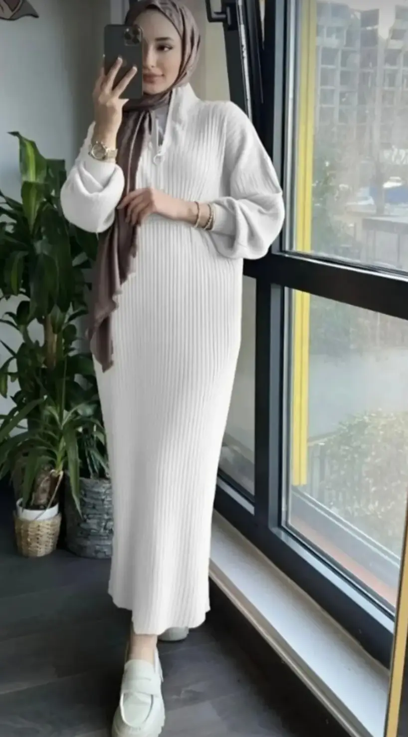 Fermuarlı Triko Elbise